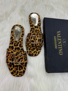 Β Valentino Leopard Flat Slippers β Back in Stock